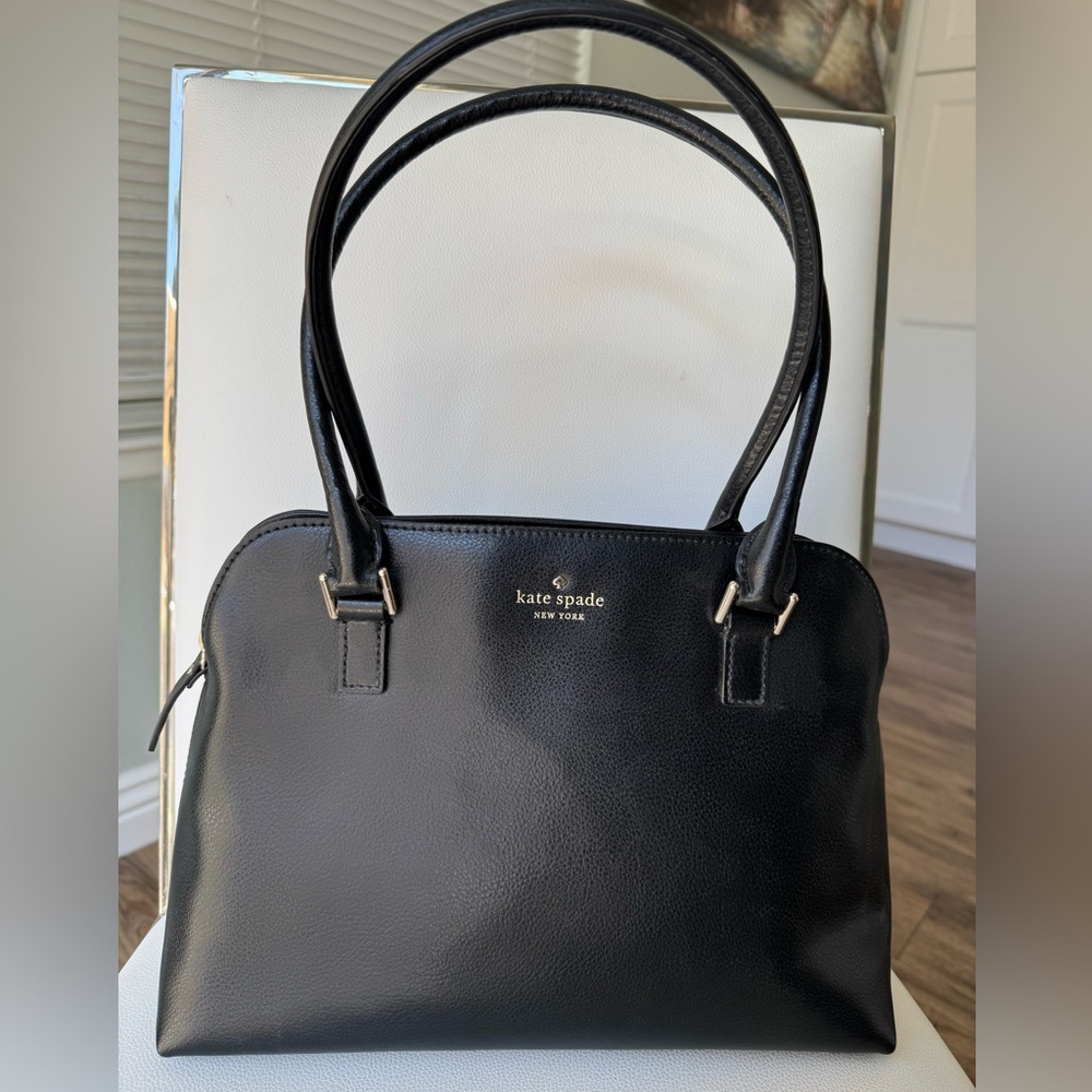 Kate Spade New York Shoulder Bag